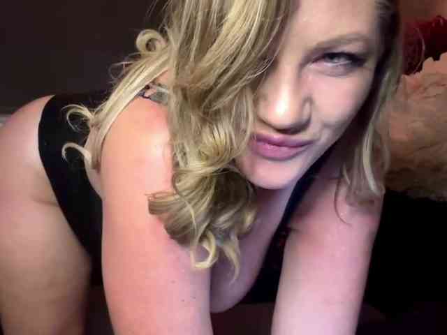 Lindalover1 webcam