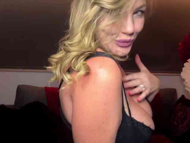 Lindalover1 webcam