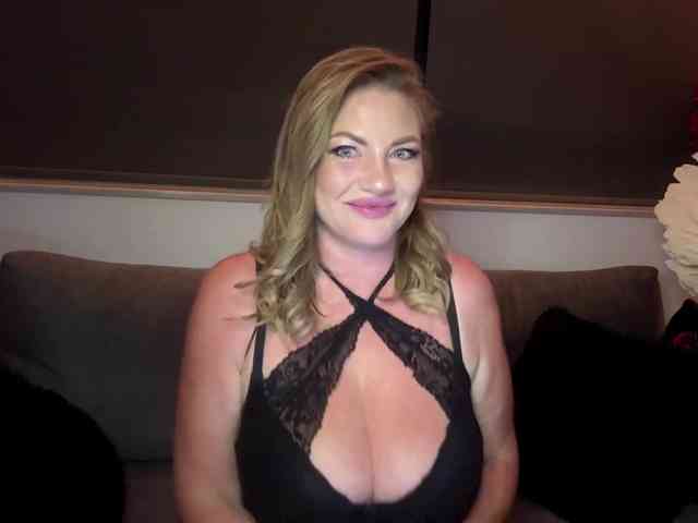 Lindalover1 webcam