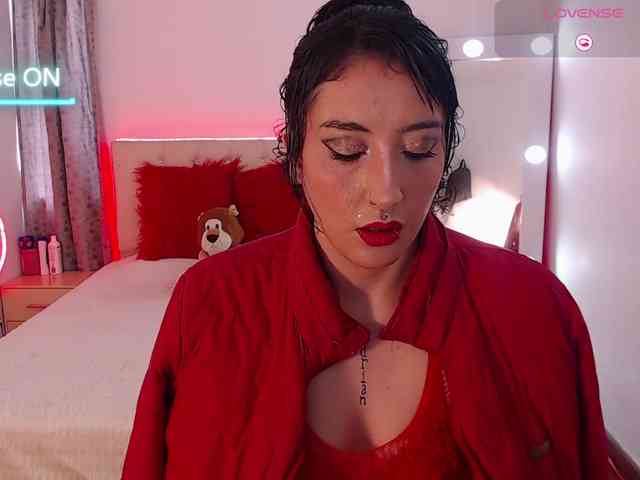 Megan-Swan webcam