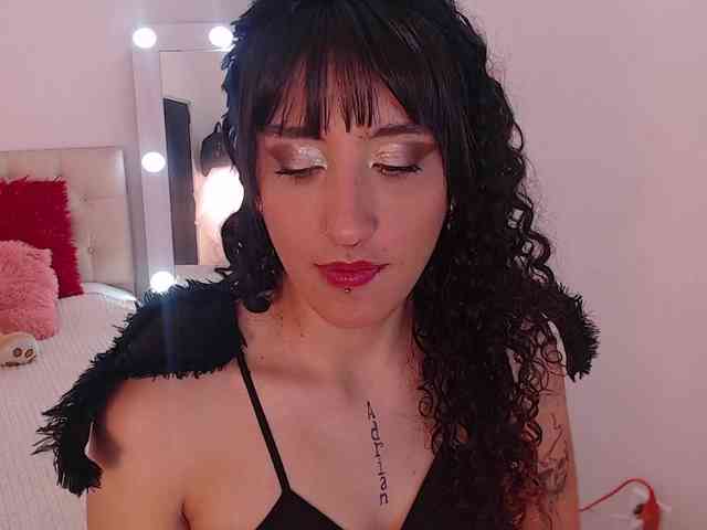 Megan-Swan webcam