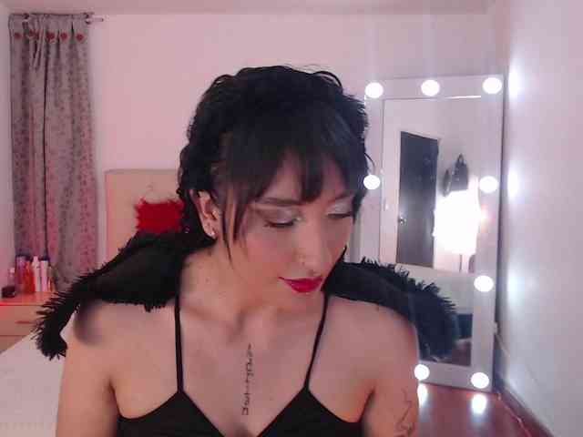 Megan-Swan webcam
