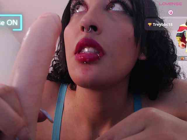 Megan-Swan webcam