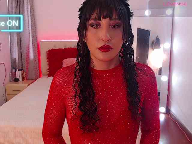 Megan-Swan webcam