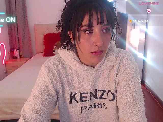 Megan-Swan webcam