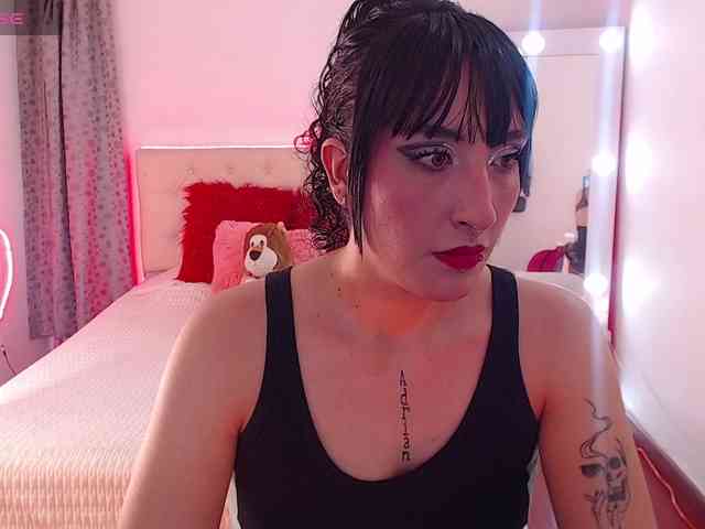 Megan-Swan webcam