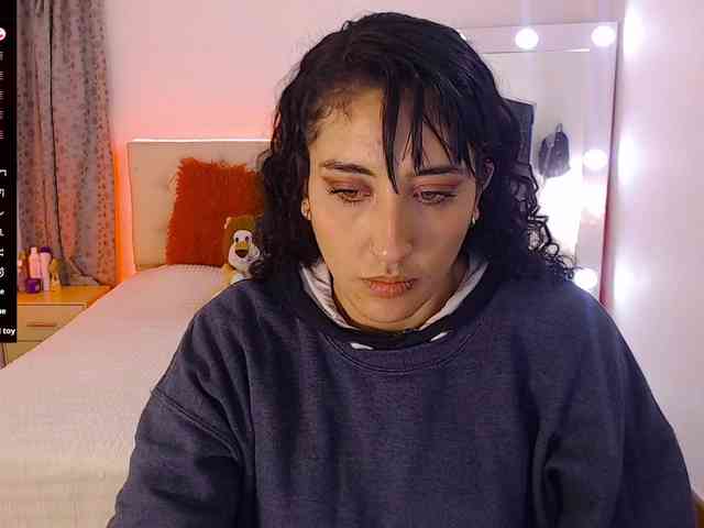 Megan-Swan webcam