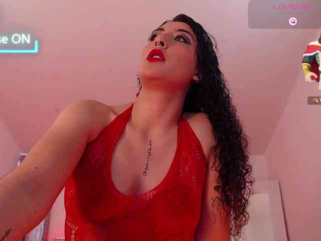 Megan-Swan webcam