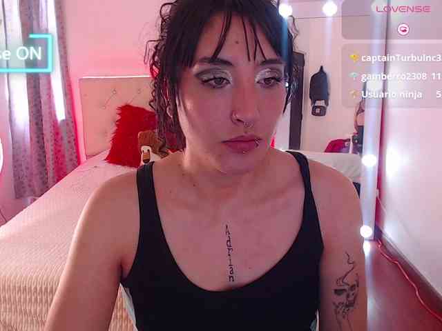 Megan-Swan webcam