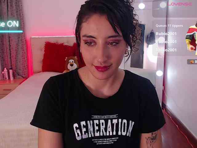 Megan-Swan webcam