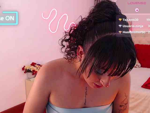 Megan-Swan webcam