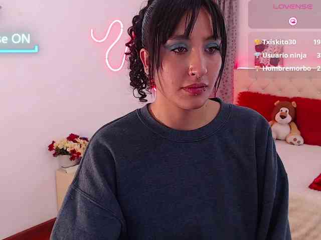 Megan-Swan webcam