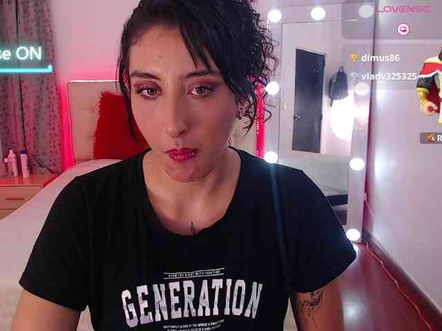 Megan-Swan webcam