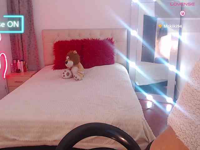 Megan-Swan webcam