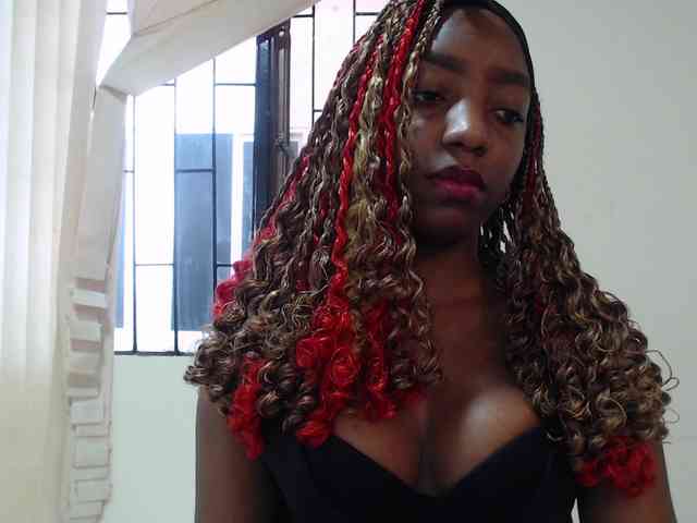 AlanaaHarrlett webcam