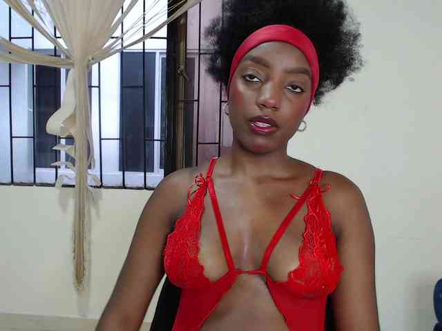 AlanaaHarrlett webcam