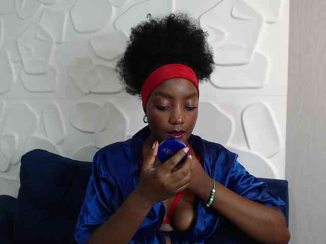AlanaaHarrlett webcam