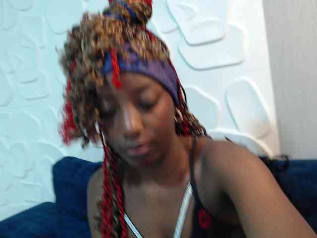 AlanaaHarrlett webcam