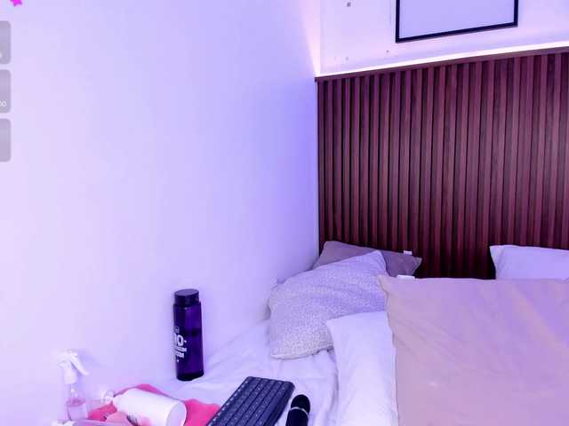 julietaevanns's BongaCams show and profile