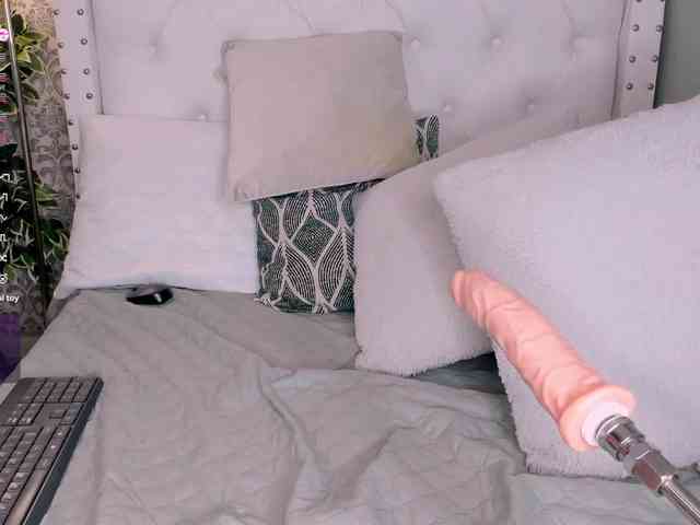 julietaevanns webcam
