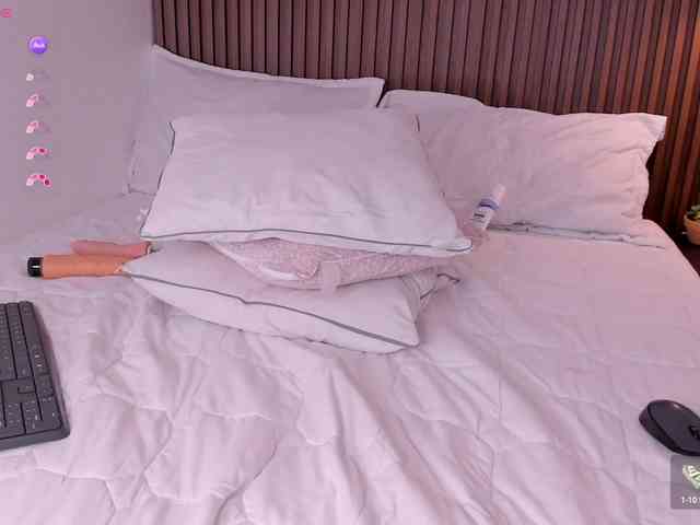 julietaevanns webcam