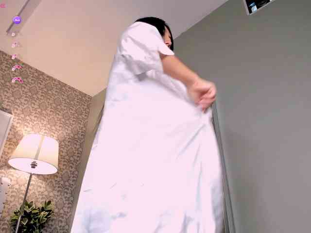 julietaevanns webcam