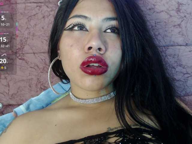 aliii_barrera webcam bongacams model stream image