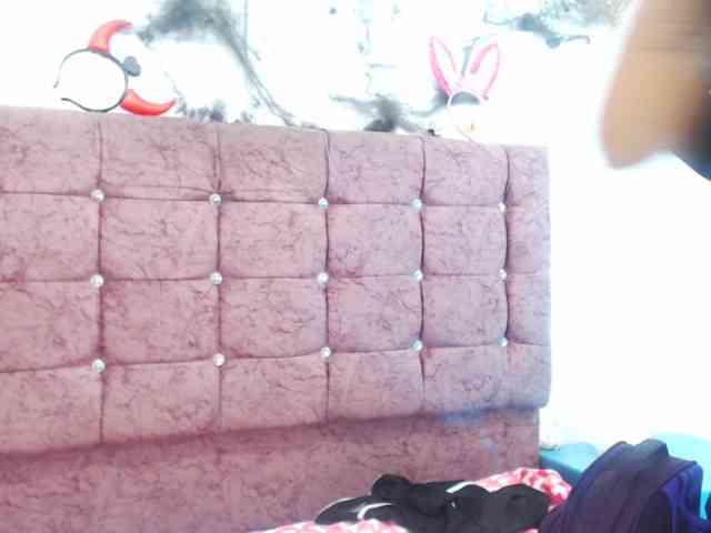 aliii_barrera webcam