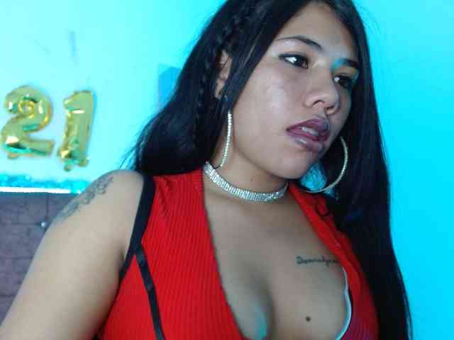 aliii_barrera webcam