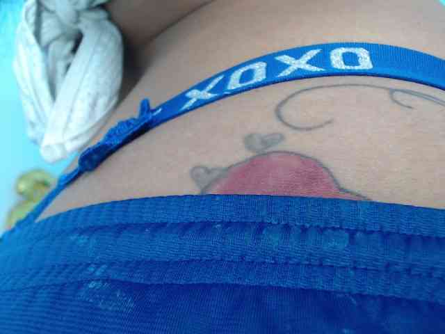 aliii_barrera webcam