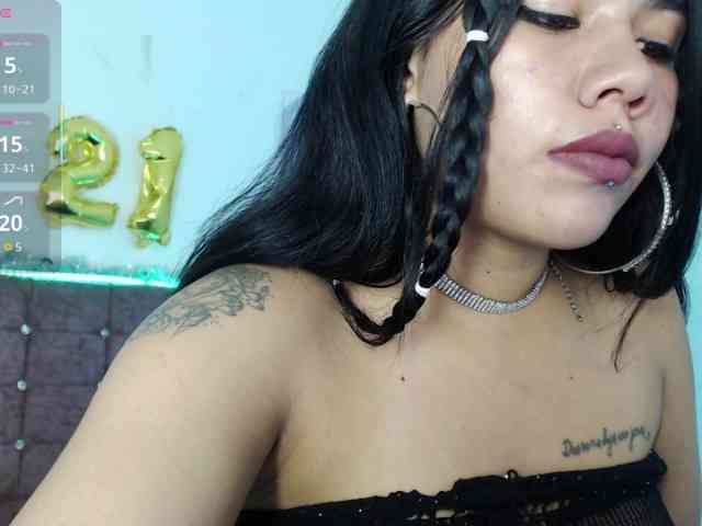 aliii_barrera webcam