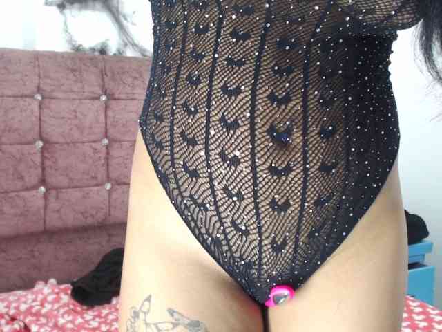 aliii_barrera webcam