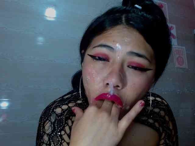aliii_barrera webcam