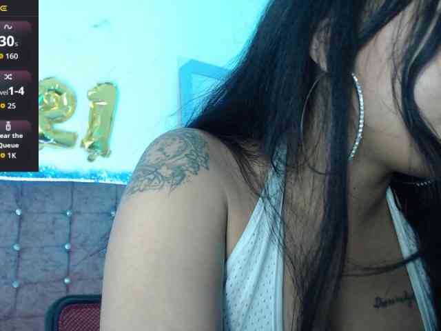 aliii_barrera webcam