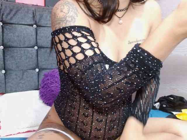 aliii_barrera webcam