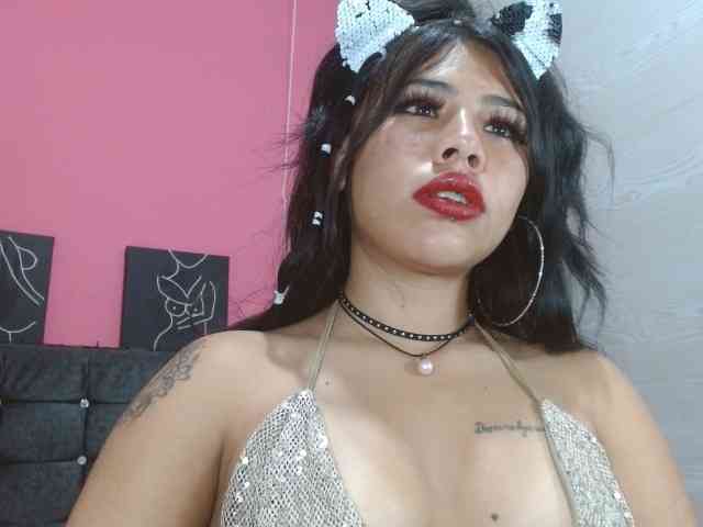 aliii_barrera webcam