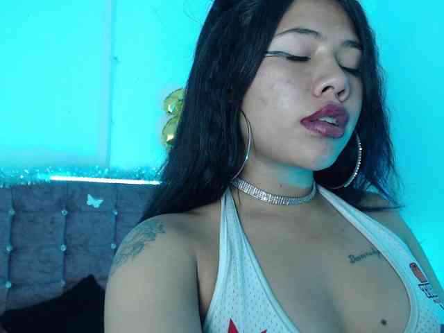 aliii_barrera webcam