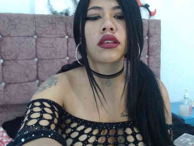 aliii_barrera webcam