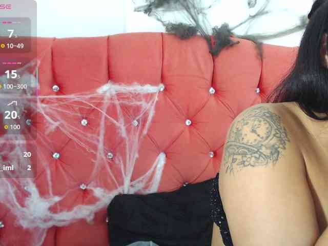 aliii_barrera webcam
