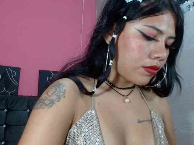 aliii_barrera webcam