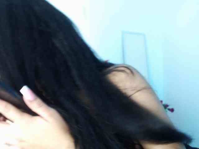 aliii_barrera webcam