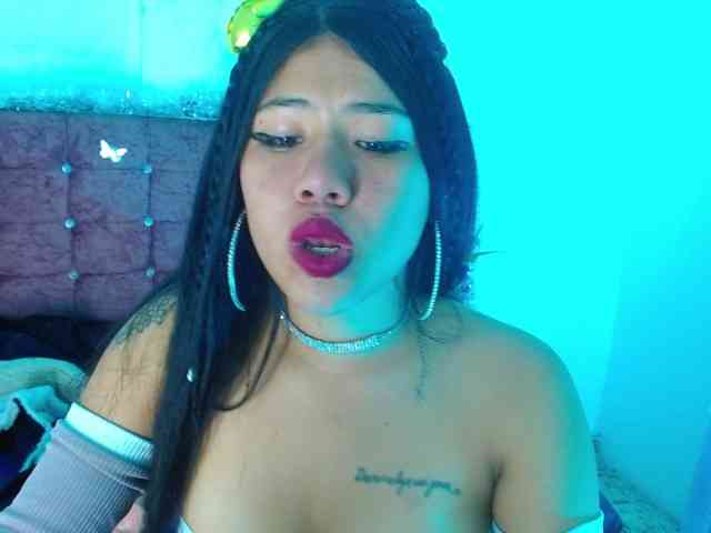 aliii_barrera webcam