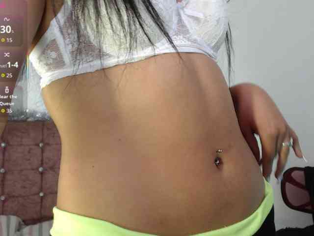 aliii_barrera webcam