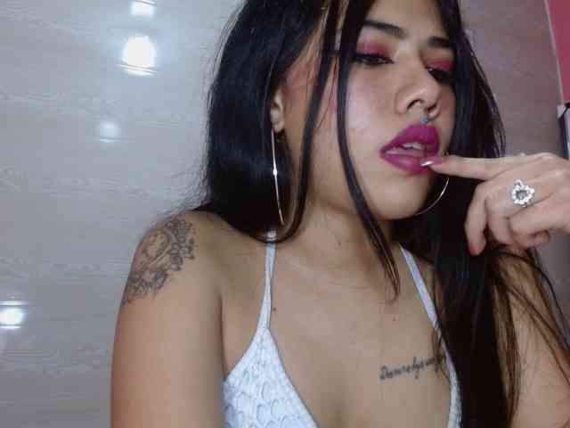 aliii_barrera webcam