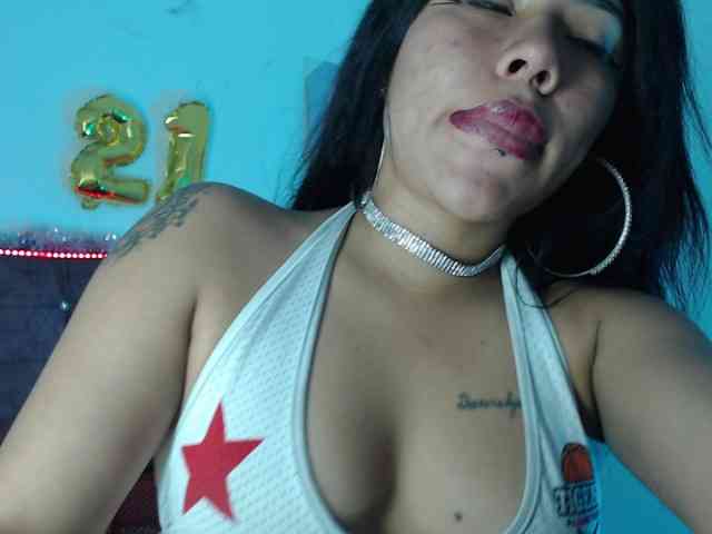 aliii_barrera webcam
