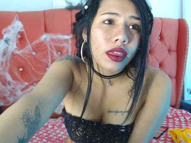 aliii_barrera webcam
