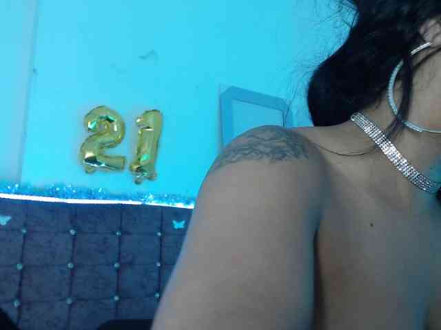 aliii_barrera webcam