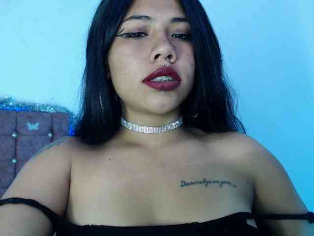 aliii_barrera webcam