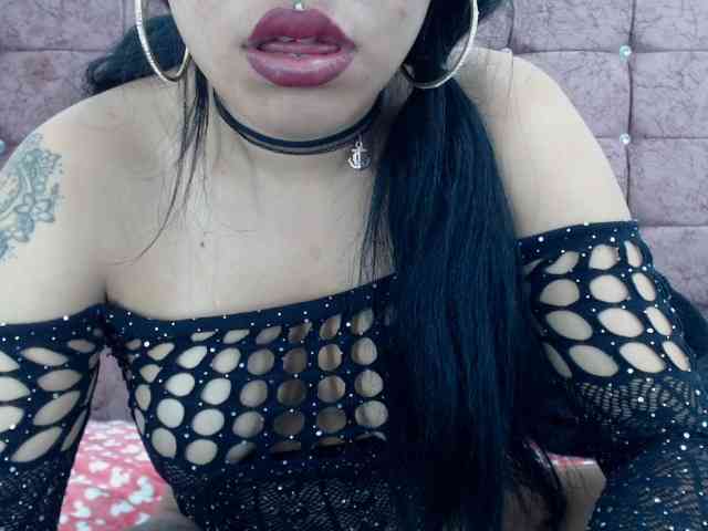 aliii_barrera webcam