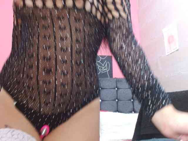 aliii_barrera webcam